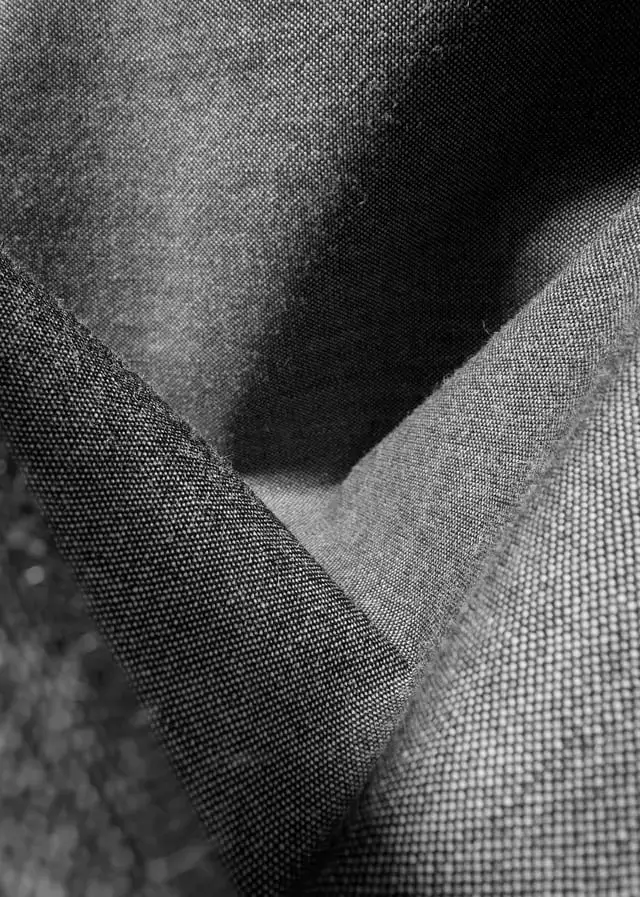 Gubi Beetle Stuhl Gepolstert Vorderseite / Kunststoffbasis, Remix 3 152 3 Gubi Beetle Stuhl Gepolstert Vorderseite / Kunststoffbasis, Remix 3 152 – Bild 3