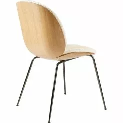 Gubi Beetle 3D Veneer Stuhl Eiche/Chrom, Karakorum 001 -Cozy Living gubi beetle dining chair blkchrome karakorum 001 2