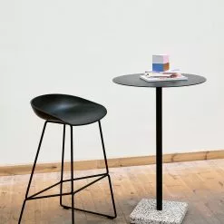 Hay AAS 38 Barhocker Hoch, Schwarzes Gestell / Grün -Cozy Living hay aas 38 barhocker hoch schwarzes gestell 2 2