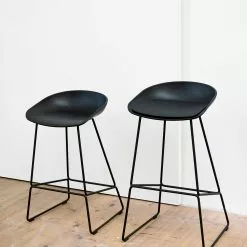 Hay AAS 38 Barhocker Hoch, Schwarzes Gestell / Dusty Green -Cozy Living hay aas 38 barhocker hoch schwarzes gestell 3 1