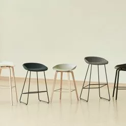 Hay AAS 38 Barhocker Kurz, Schwarzes Gestell / Soft Black -Cozy Living hay aas 38 barhocker kurz schwarzes gestell 3