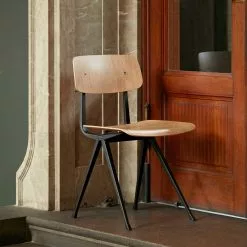 Hay Result Stuhl, Schwarz / Eiche, Wasserbasierter Lack 5 Hay Result Stuhl, Schwarz / Eiche, Wasserbasierter Lack -Cozy Living hay result stuhl 10 scaled