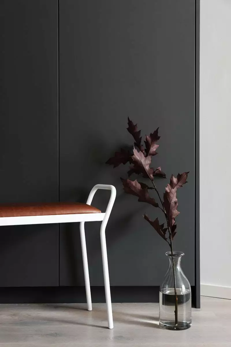 Maze Anyone Hocker, Weiß/Vintage Cognac 3 Maze Anyone Hocker, Weiß/Vintage Cognac – Bild 3