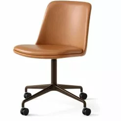 &Tradition Rely Stuhl HW24 Swivel, Brüniert / Silk 0250 Cognac